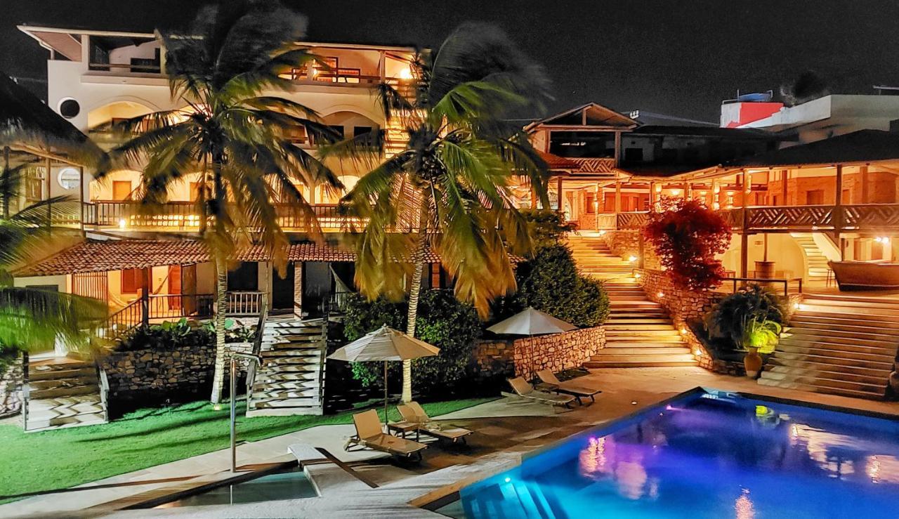 Hotel & Pousada Tatajuba Canoa Quebrada Exterior photo