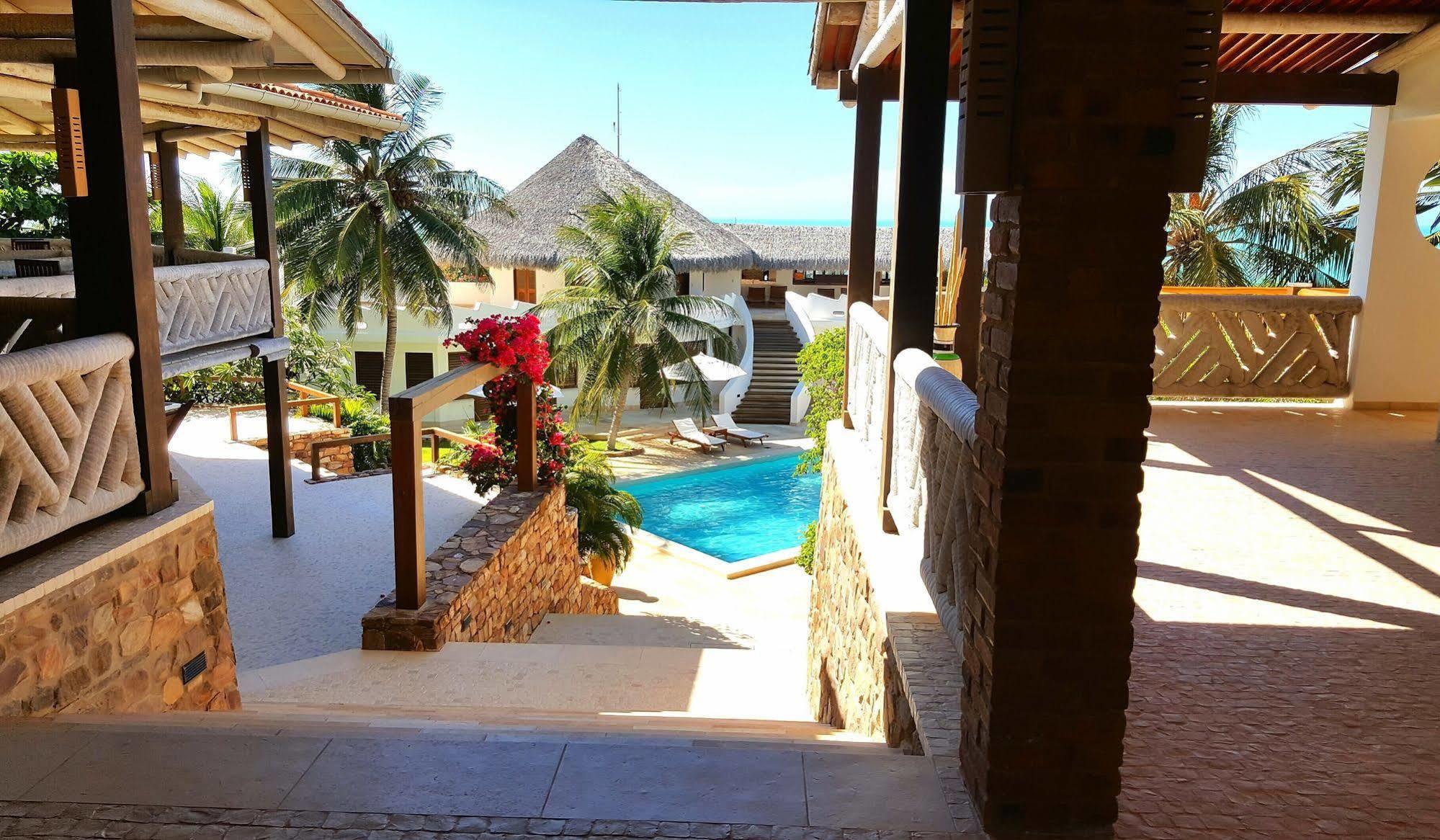 Hotel & Pousada Tatajuba Canoa Quebrada Exterior photo